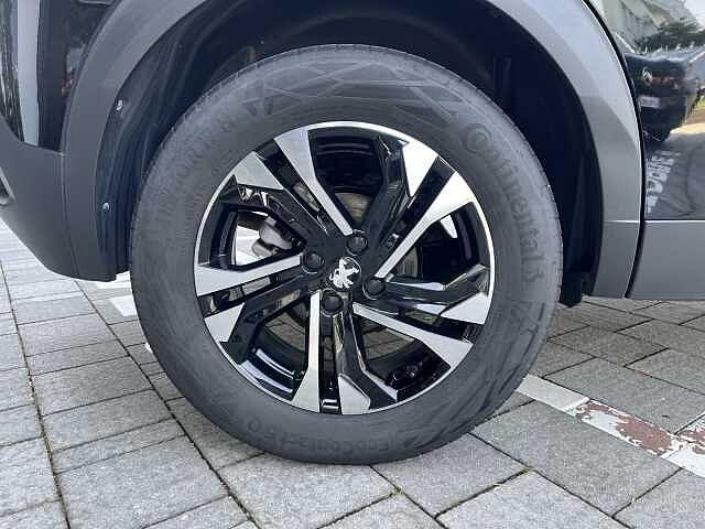 Peugeot 2008 PureTech 130 S&S Allure