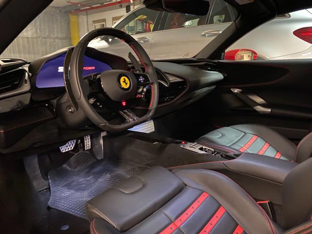 FERRARI SF90 Spider POSSIBILE SUBENTRO LEASING-IVA ESPOSTA