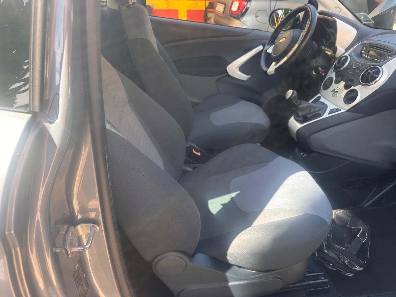 Ford Ka 1.2 8V 69CV Titanium