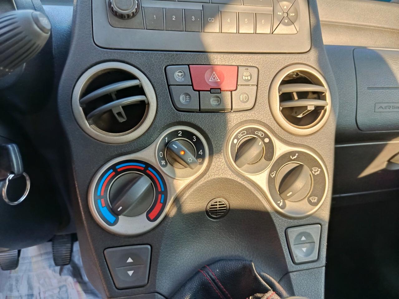 Fiat Panda 1.3 MJT 16V 4x4 Cross