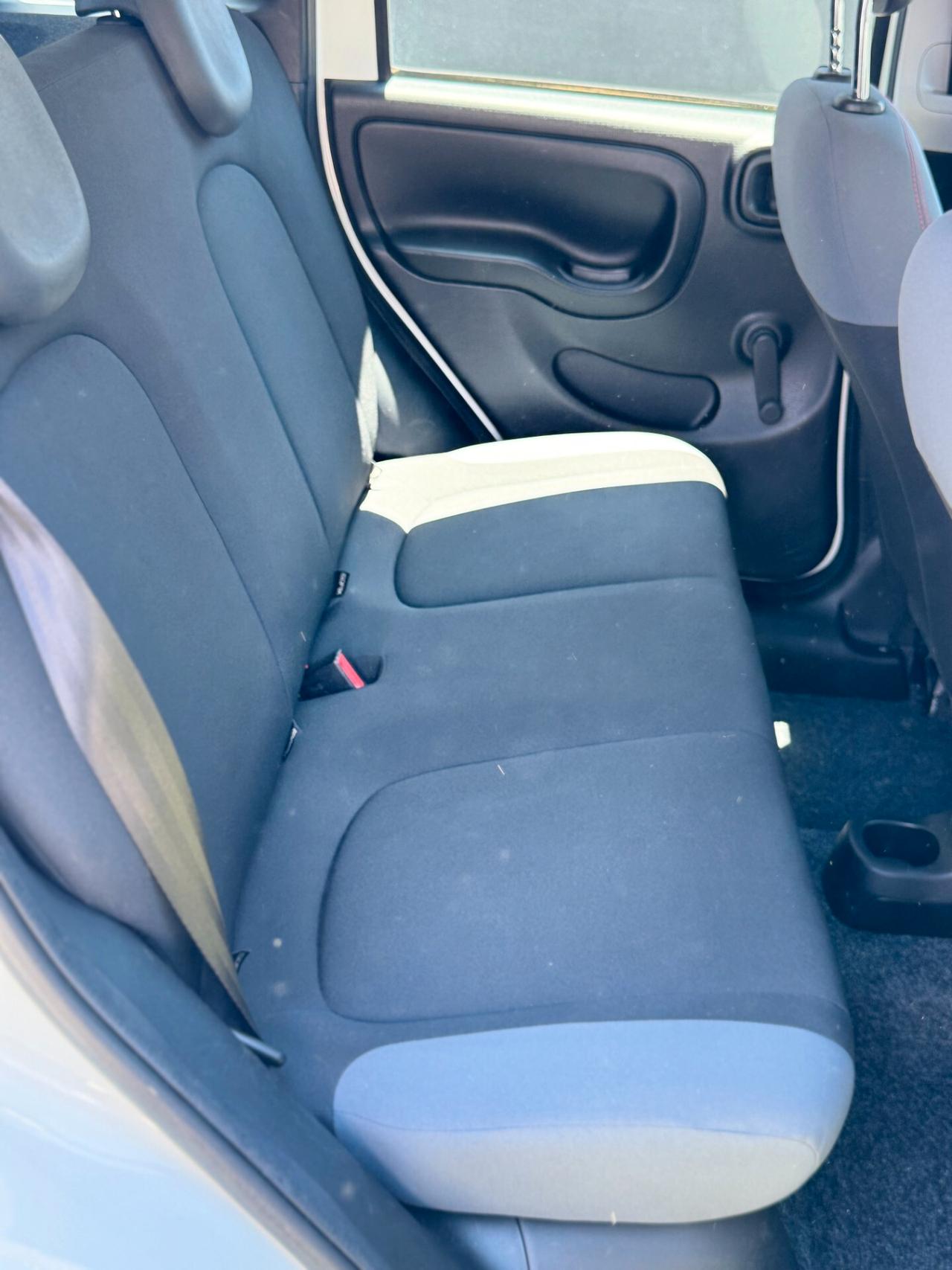 Fiat Panda 0.9 TwinAir Turbo Natural Power Easy IVA ESPOSTA