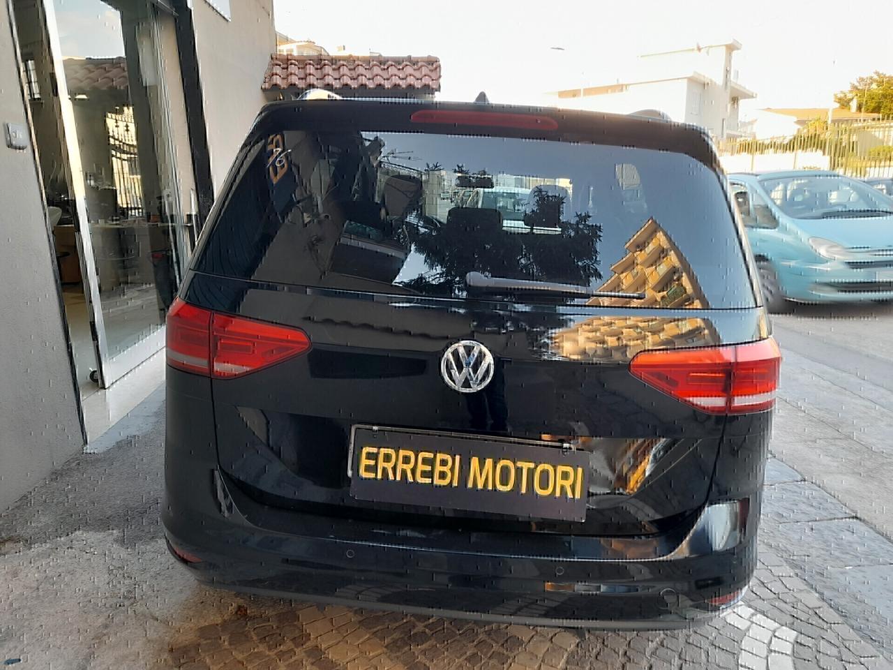 Volkswagen Touran 7 POSTI 2.0 115cv AUTOMATICO