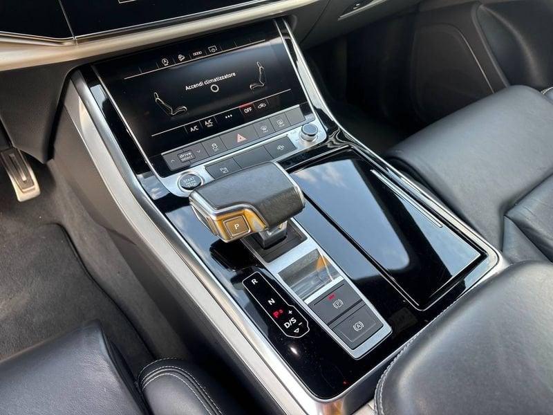 Audi Q8 IVA - 3.0 Diesel 286cv - S Line