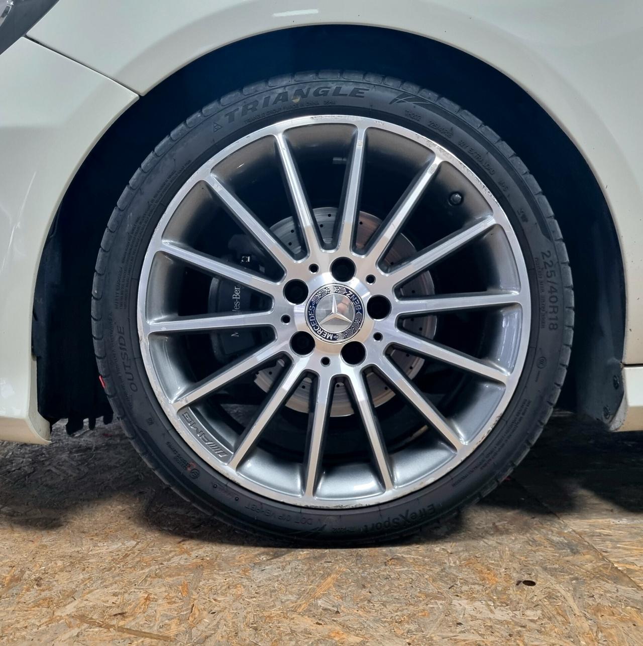 MERCEDES-BENZ A 180 CDI 109CV Automatic PREMIUM