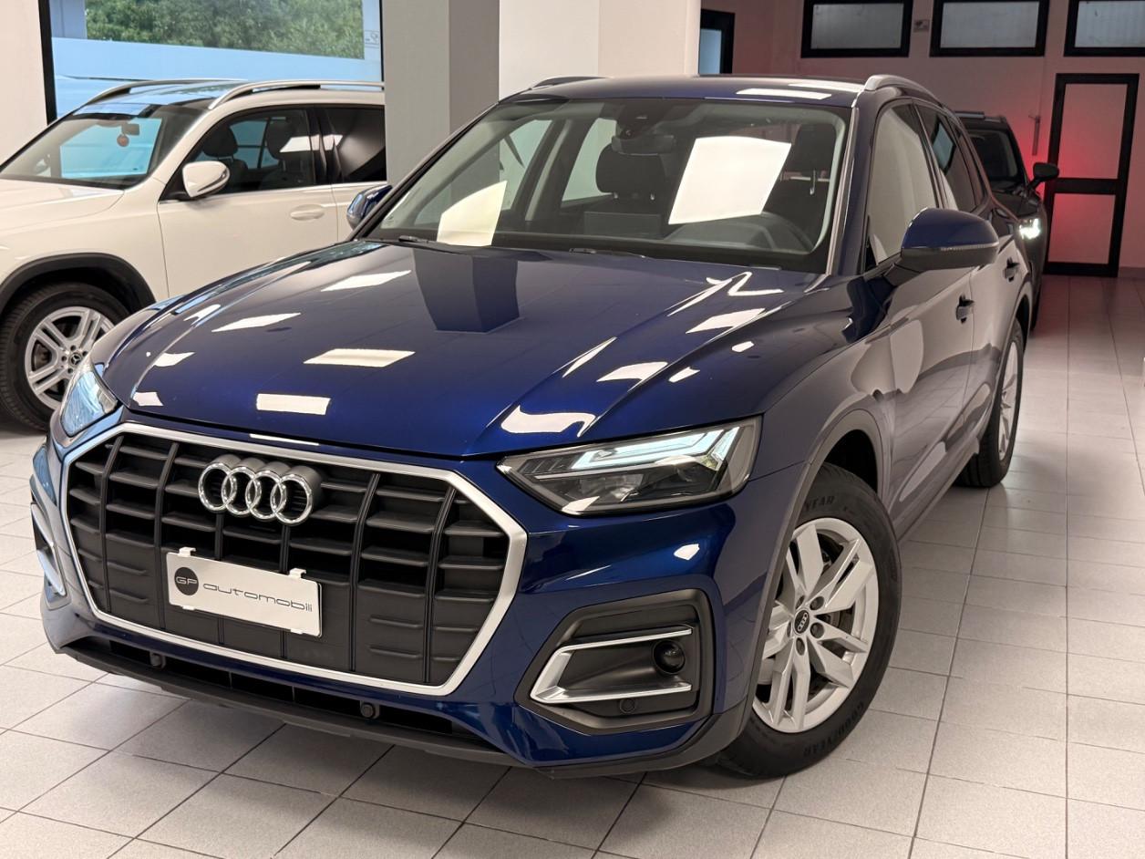 Audi Q5 2.0 tdi S-tronic 163cv Iva esposta