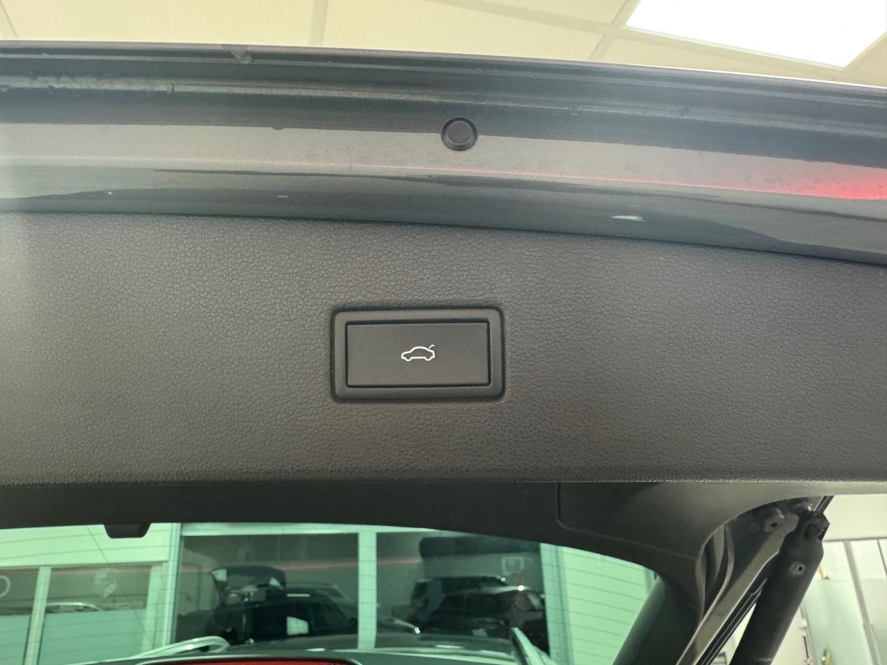 Volkswagen Tiguan 2.0 TDI 150 CV SCR DSG Elegance