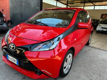 Toyota Aygo 1.0 VVT-i 69 CV 3 porte x-cool