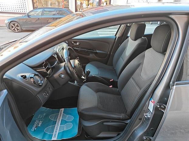 RENAULT Clio 1.5 Dci 90 cv *NAVI* - 2014