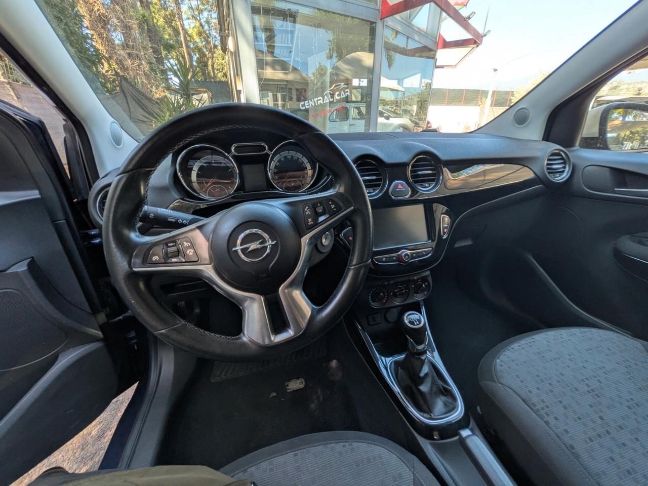 Opel Adam 1.2 70 CV