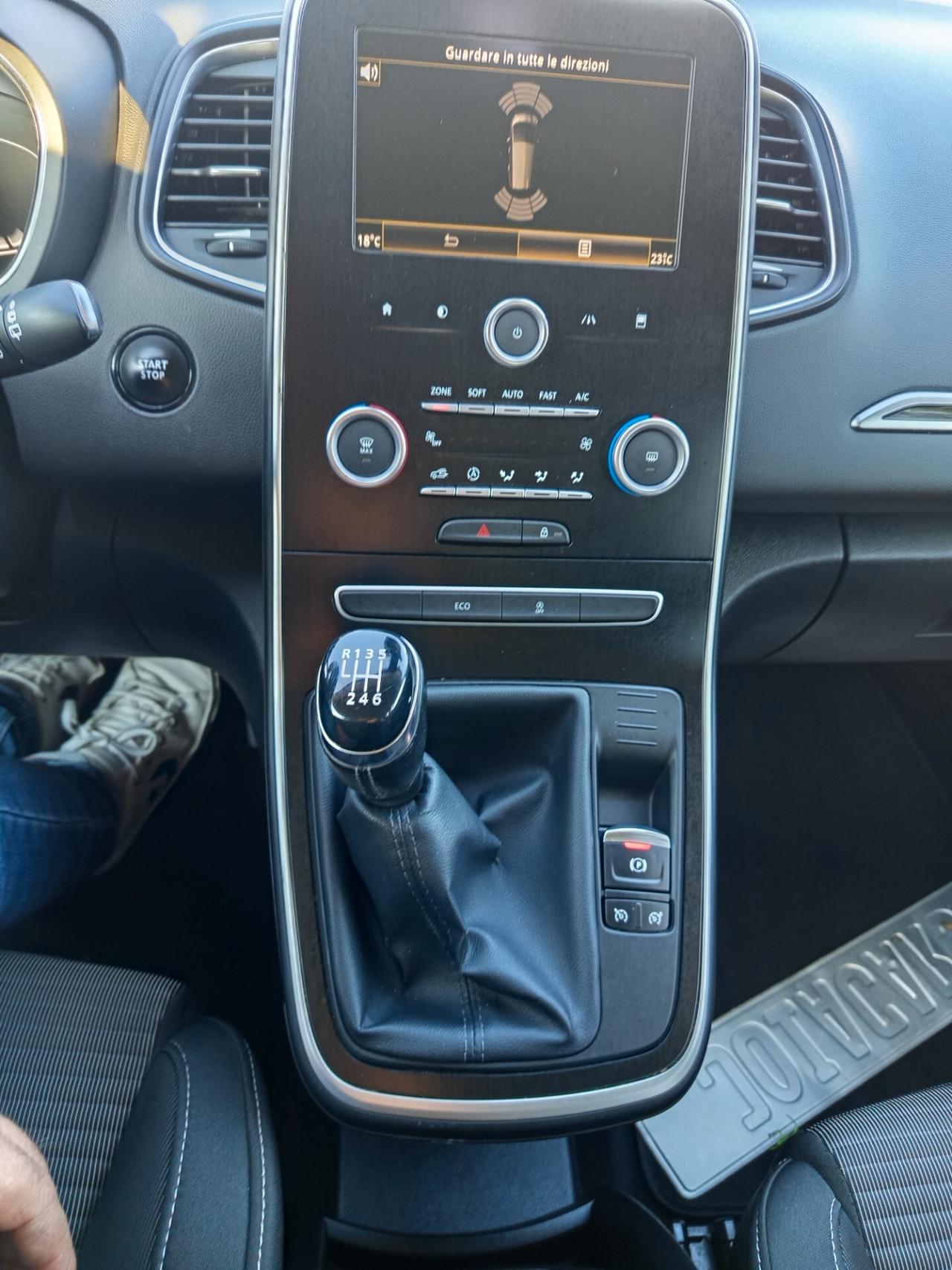 Renault Grand Scenic dCi 130 CV Energy Initiale Paris