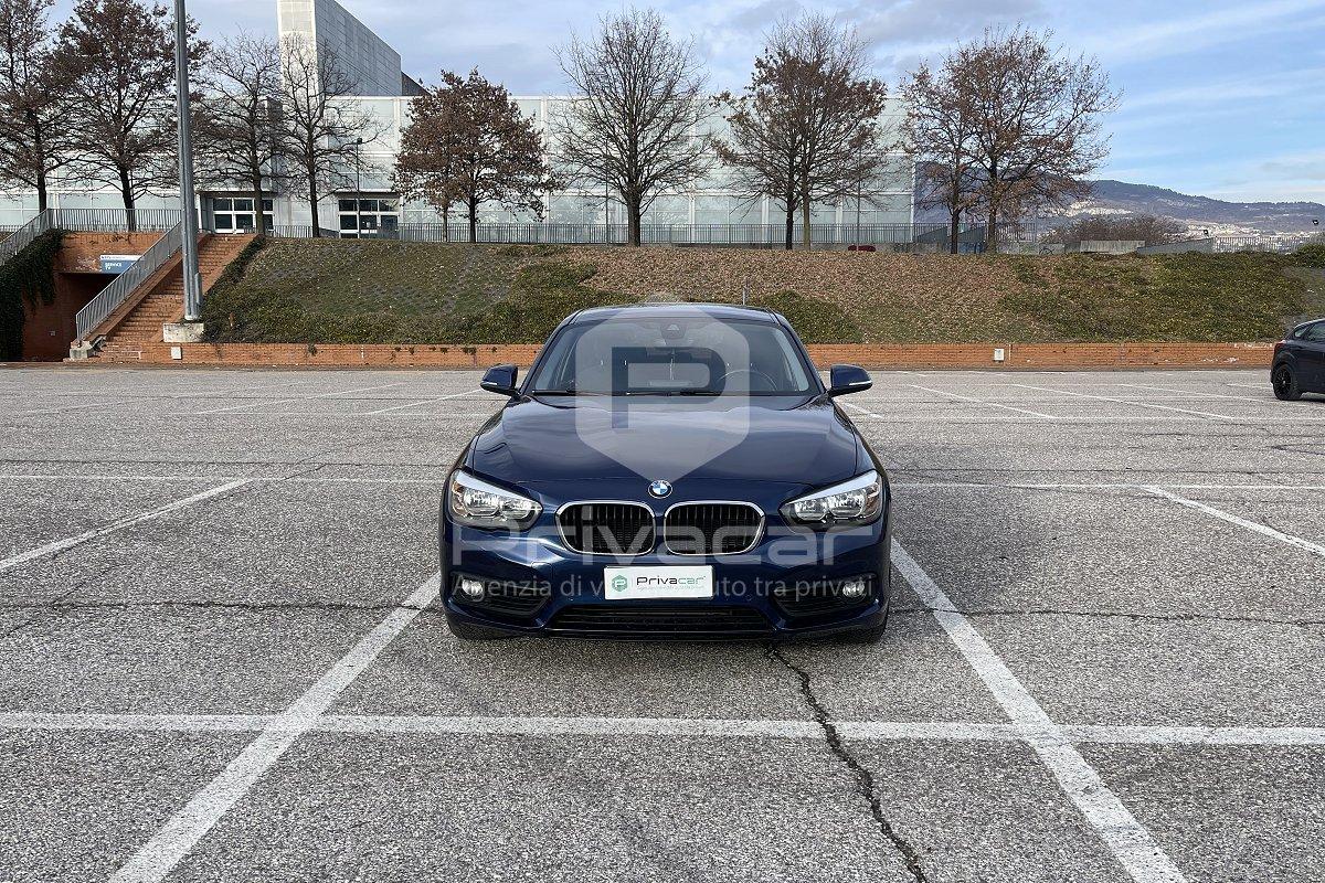 BMW 118d 5p. Advantage