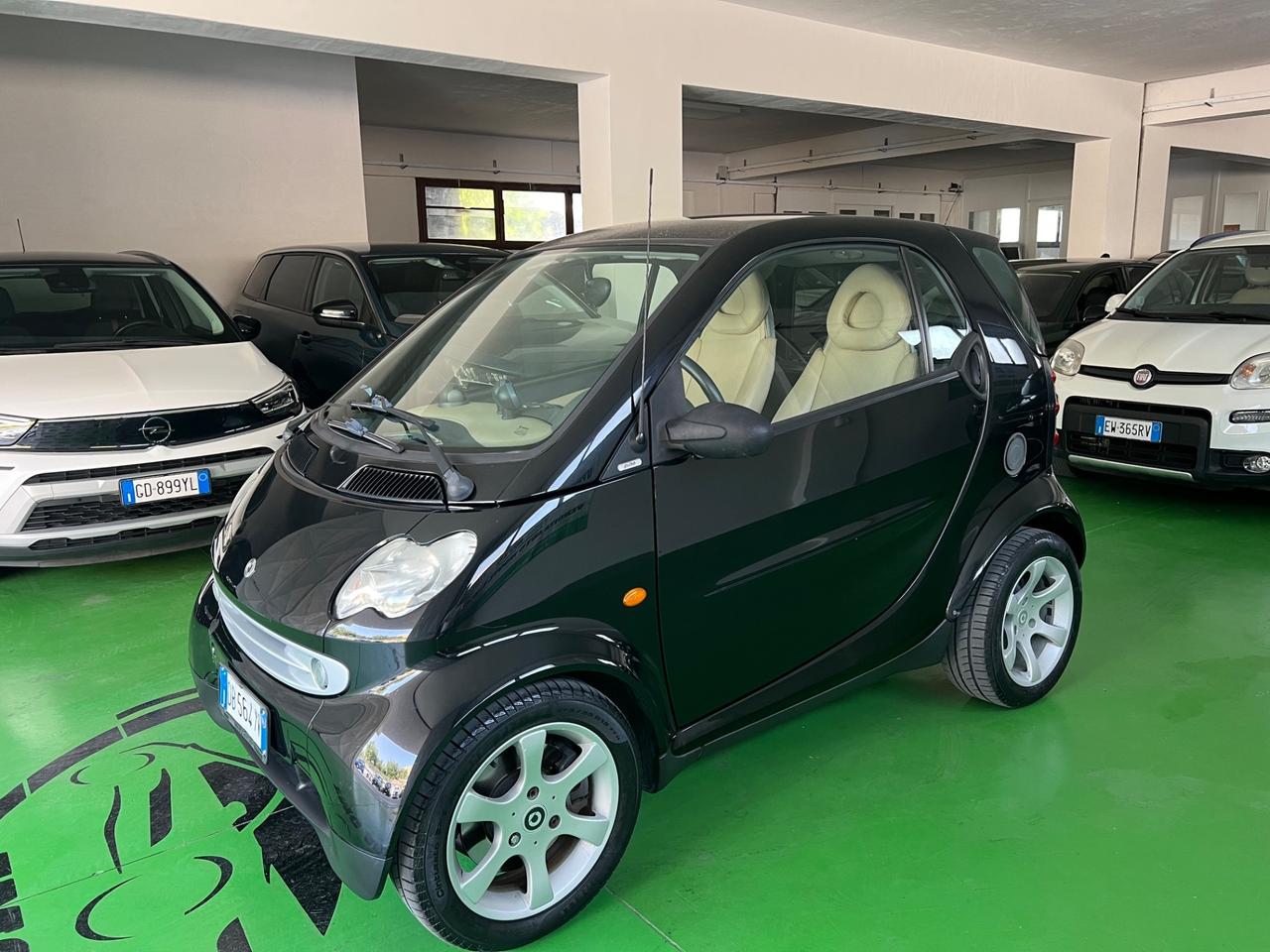 Smart ForTwo 700 coupé pulse (45 kW)