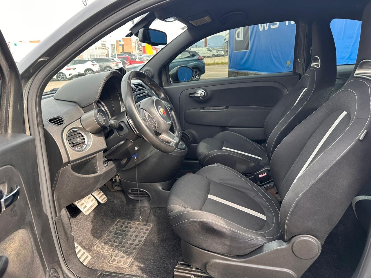 Abarth 500 C 1.4 Turbo T-Jet Custom