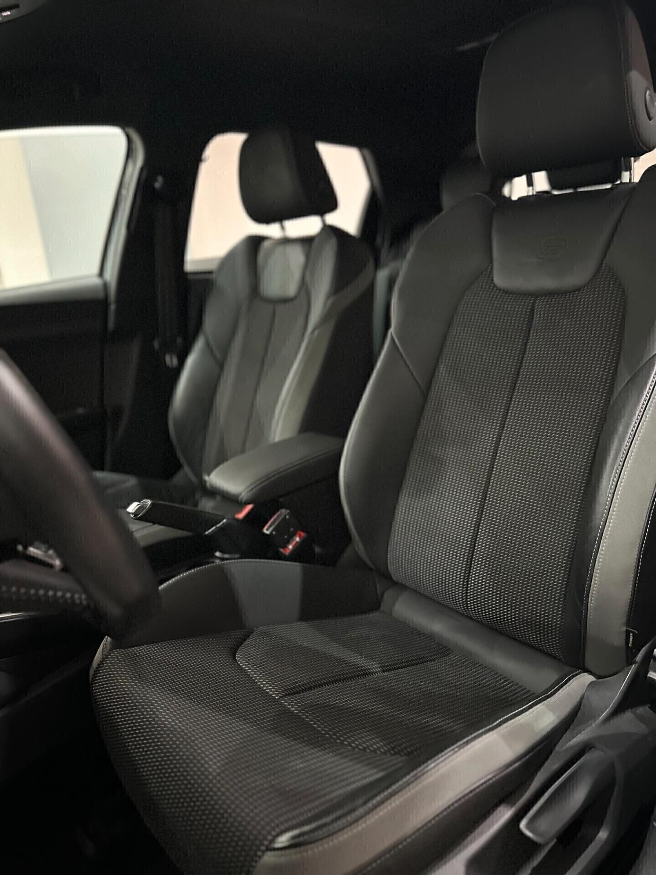 Audi A1 citycarver 35 TFSI S tronic