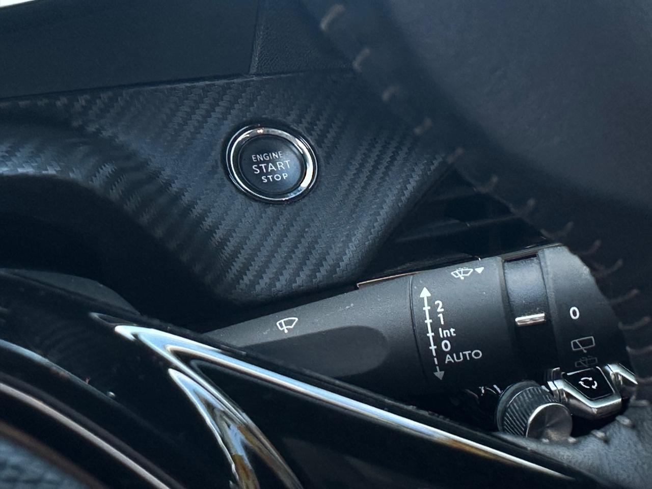 Peugeot 208 PureTech 100 Stop&Start 5 porte Allure
