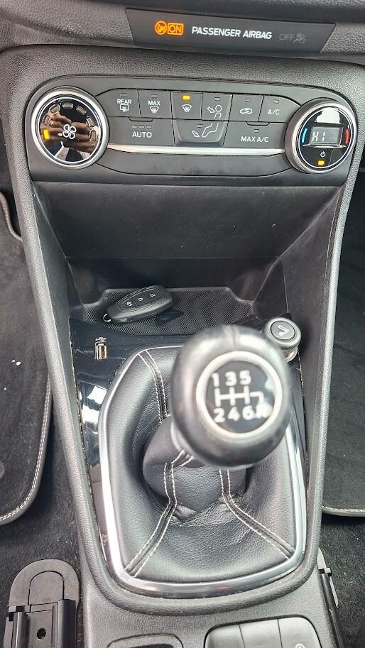 Ford Fiesta 1.0 Ecoboost 100 CV 5 porte Titanium