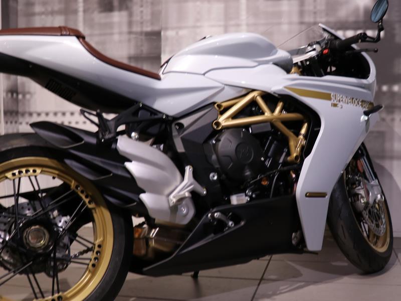 MV Agusta Superveloce 800 S
