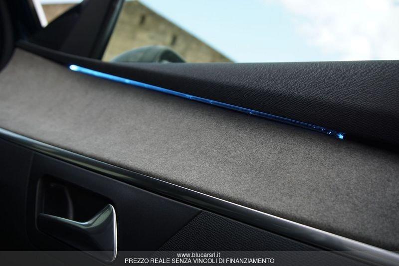 Peugeot 5008 BlueHDi 130 S&S EAT8 GT