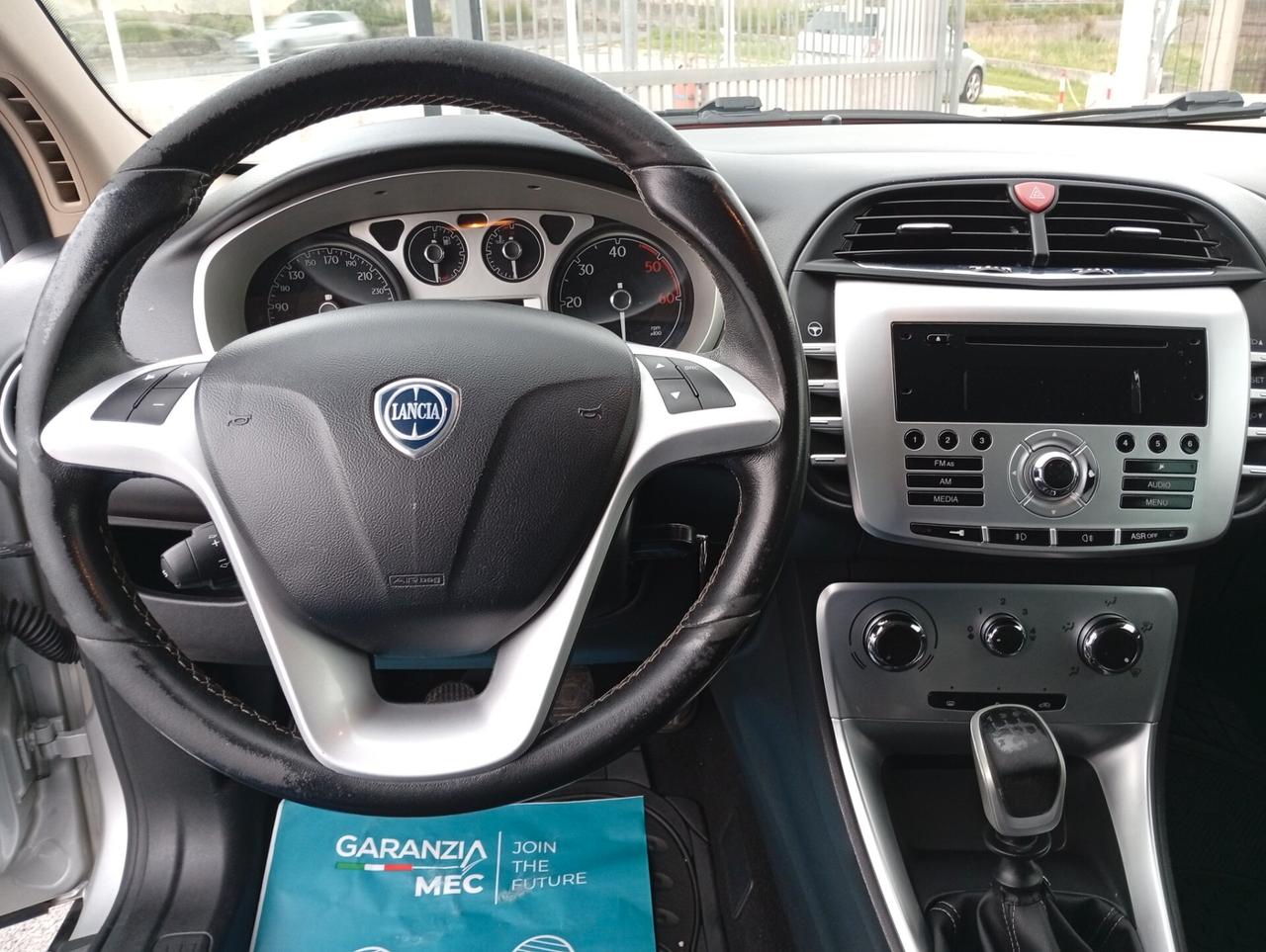 Lancia Delta 1.6 MJT DPF Platino