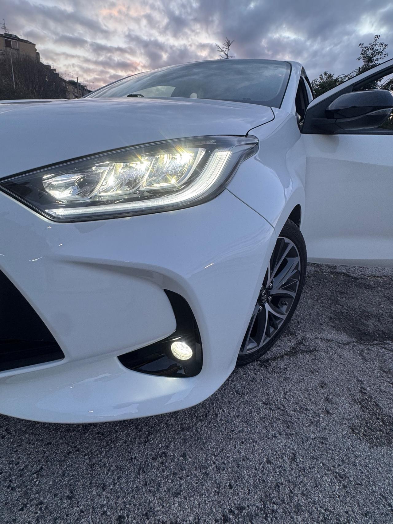 Toyota Yaris 1.0 5 porte Trend