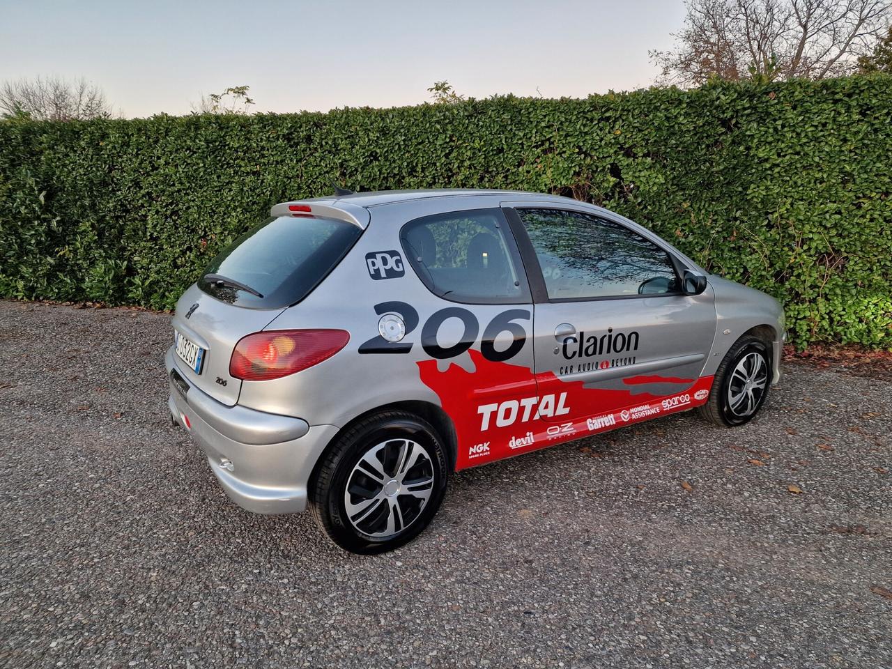 Peugeot 206 1.4 3p 96000km