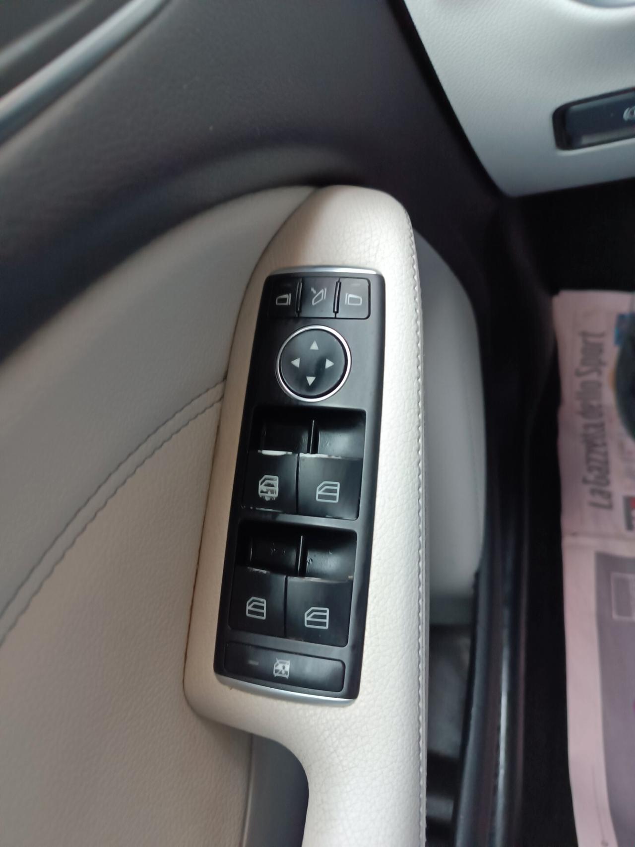 Mercedes-benz B 180 D 1500 110 CV Automatic AMG SPORT