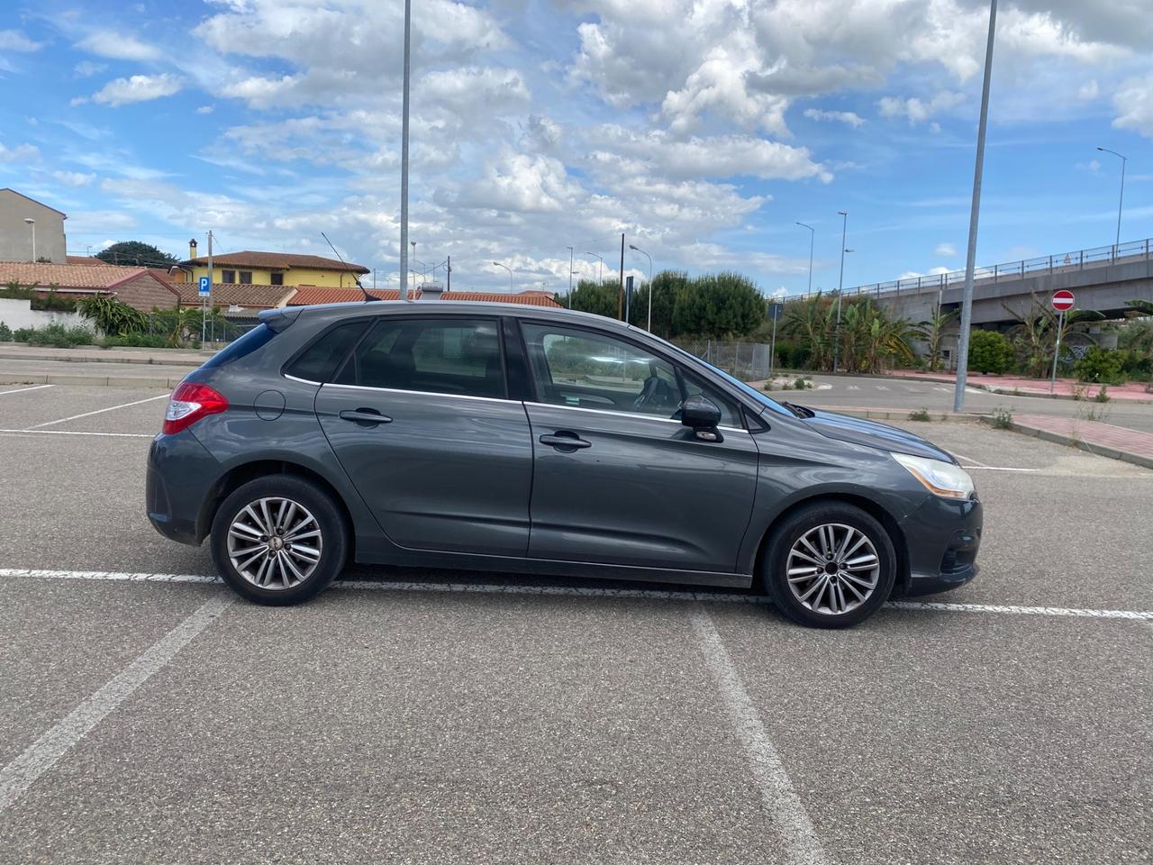 Citroen C4 1.6 e-HDi 115 Business
