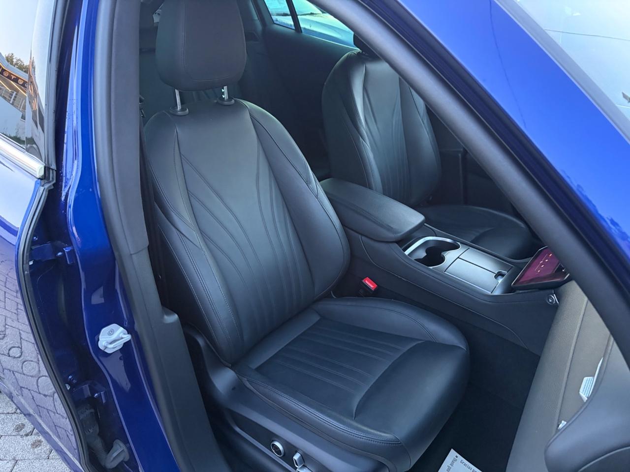Maserati Grecale MHEV 300 CV AWD GT