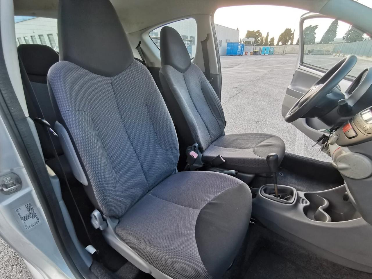 Toyota Aygo 1.0 12V VVT-i 3P. Sol - 2007