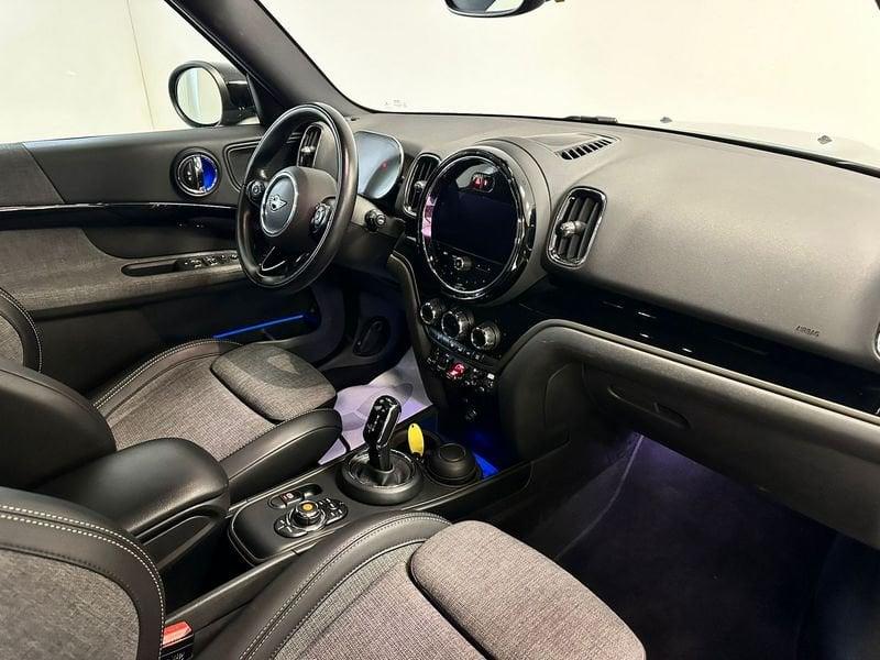 MINI Mini Countryman F60 Mini Countryman 2.0 Cooper D Hype all4 auto