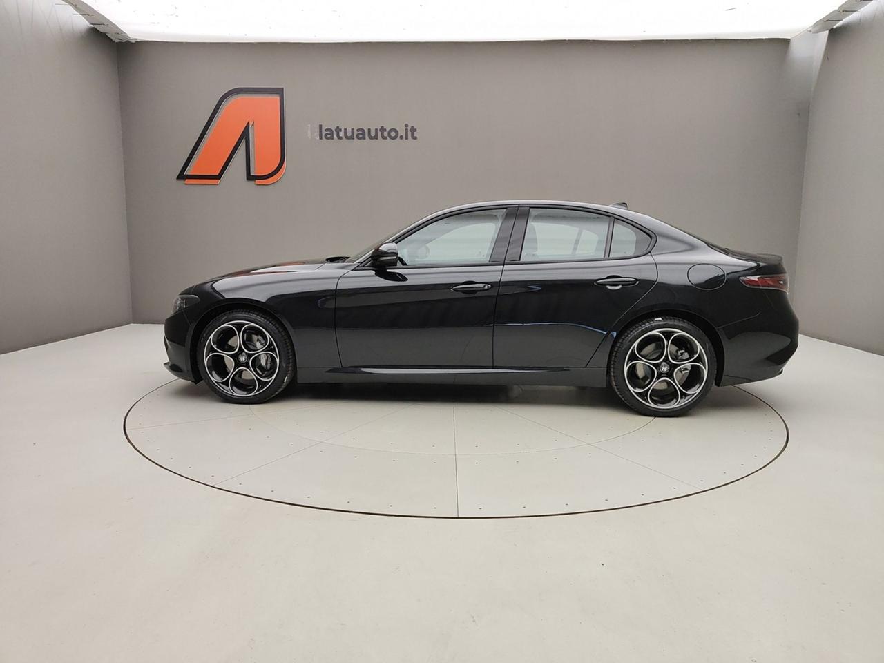 ALFA ROMEO Giulia 2023 2.2 TD 160CV SPRINT AT8