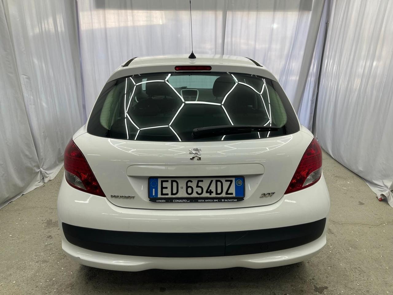 Peugeot 207 1.4 HDi 70CV 5p. X Line