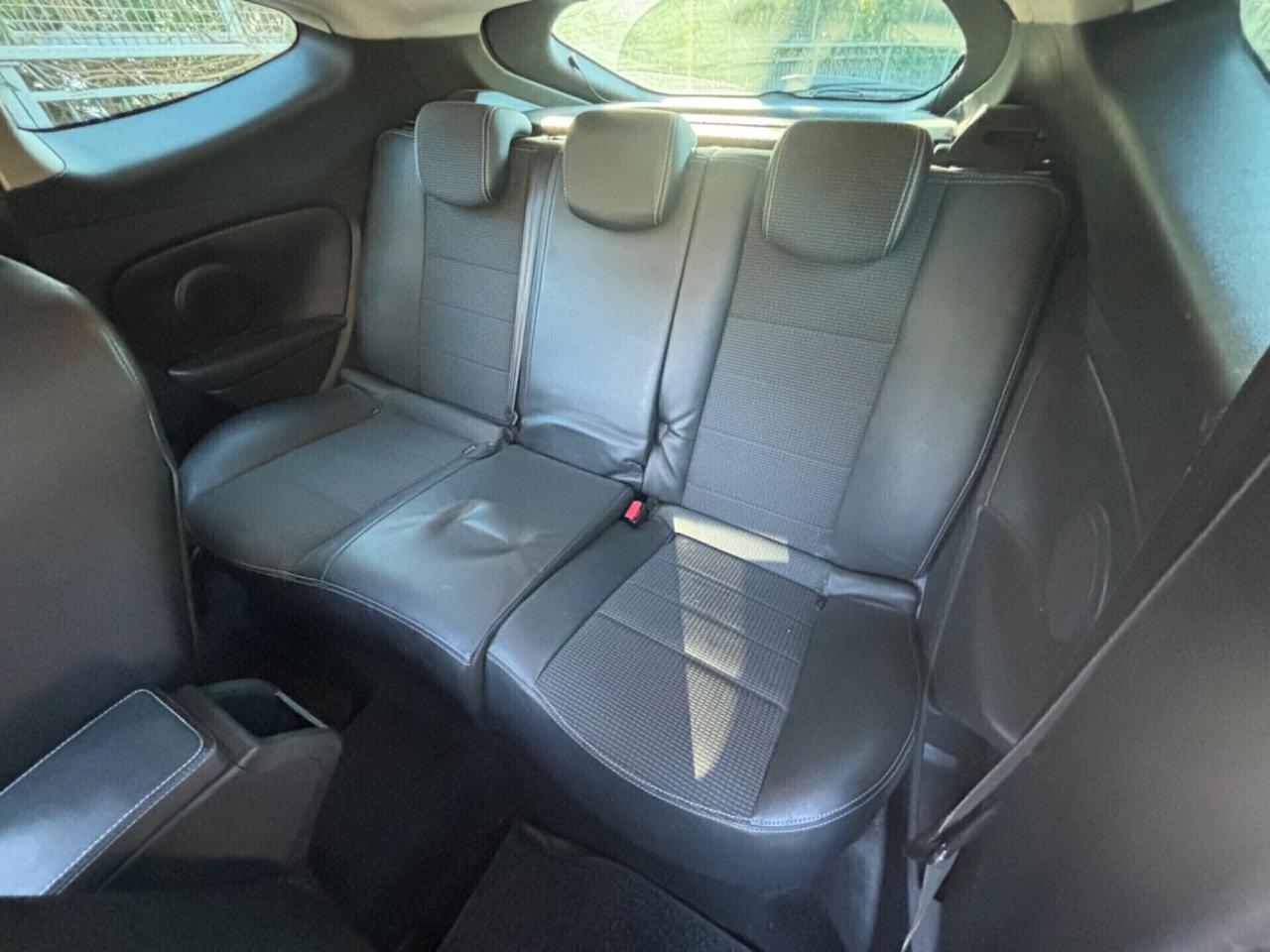 Renault Megane Mégane Coupé 1.6 dCi 130CV Start&Stop ESM Energy GT Line