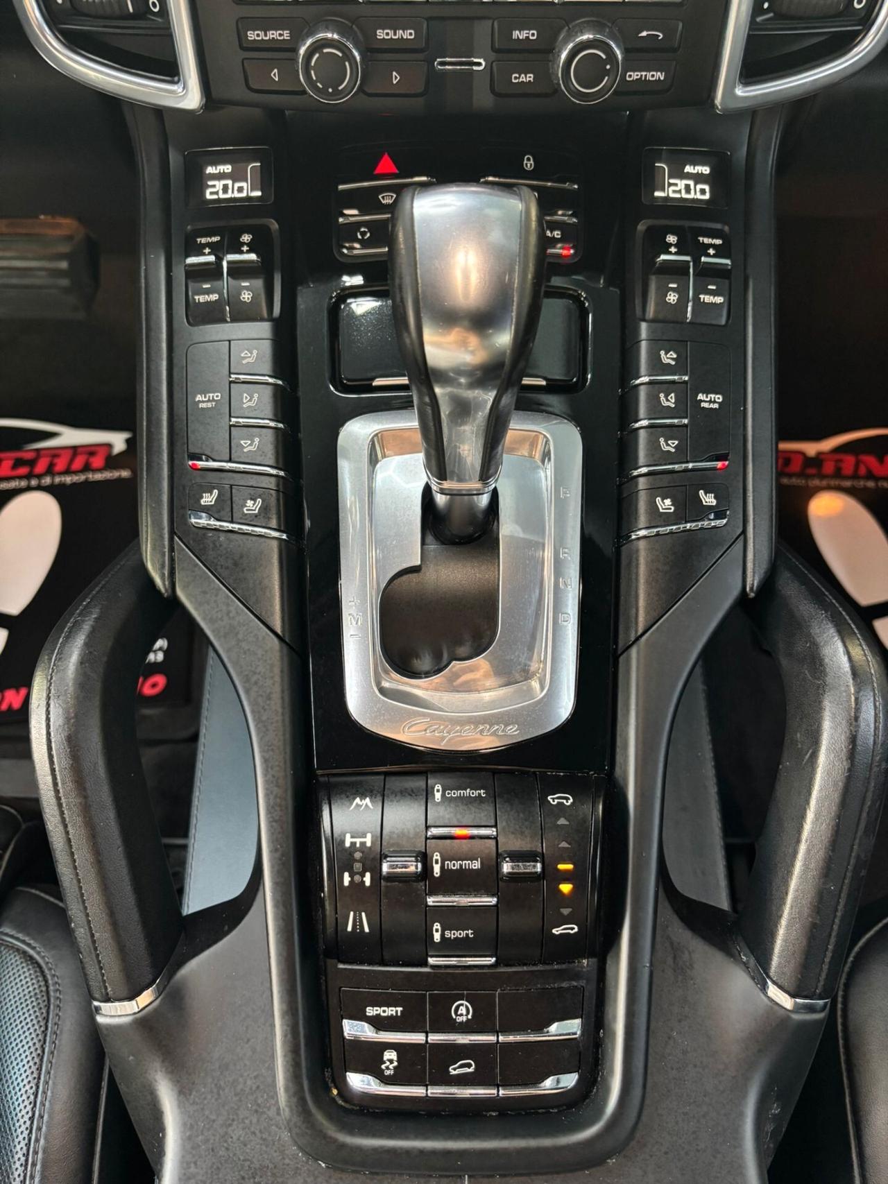 Porsche Cayenne 3.0 Diesel TAGLIANDI CERTIFICATI