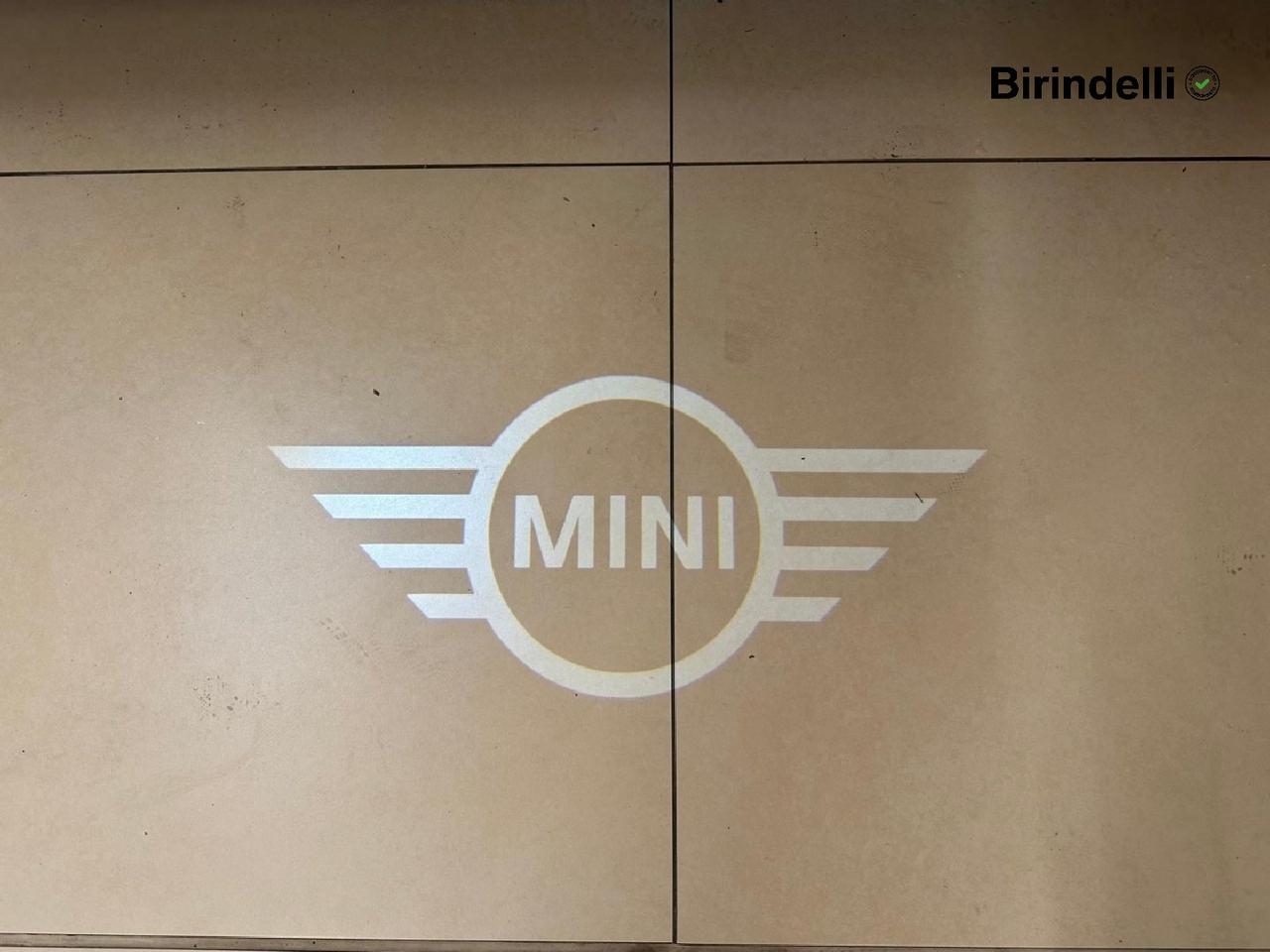 MINI Mini Countrym.(U25) - Mini Countryman D Classic