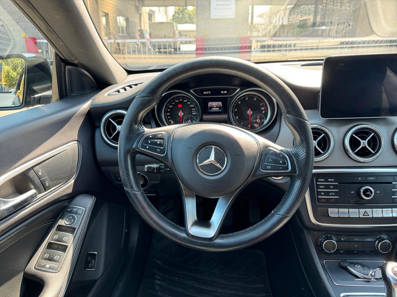 Mercedes-benz CLA 180 Shooting Brake Sport