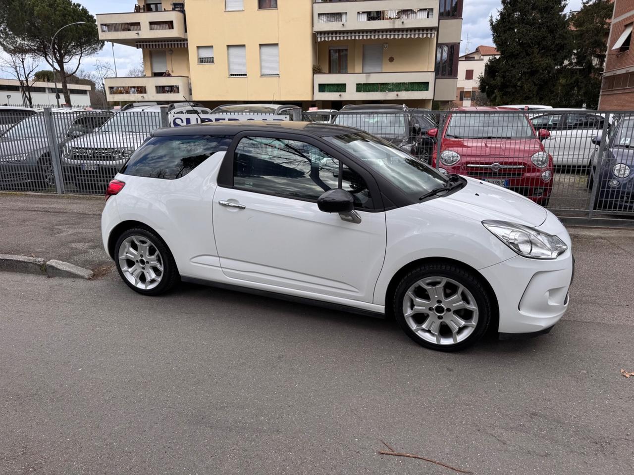 DS3 3 1.4 HDi 92 CV Just Black neopaten garanzia 12 me