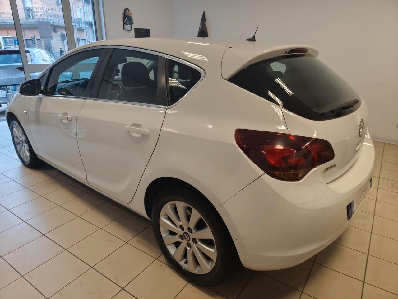Opel Astra 1.7 CDTI 125CV 5 porte Cosmo