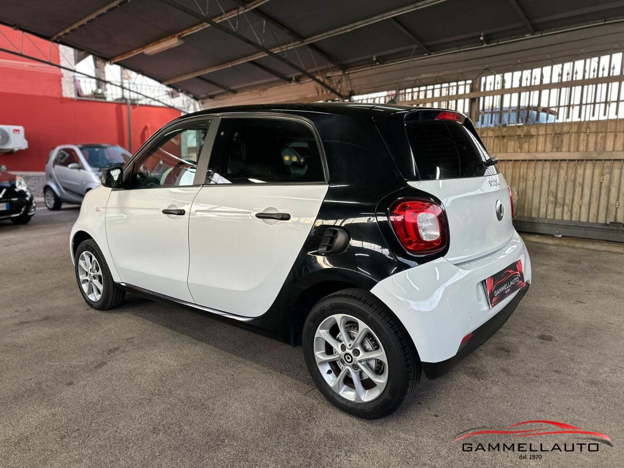 Smart ForFour 1.0 Youngster 71cv