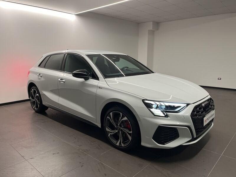 Audi A3 Audi Sportback S line edition 45 TFSI e 180(245) kW(CV) S tronic