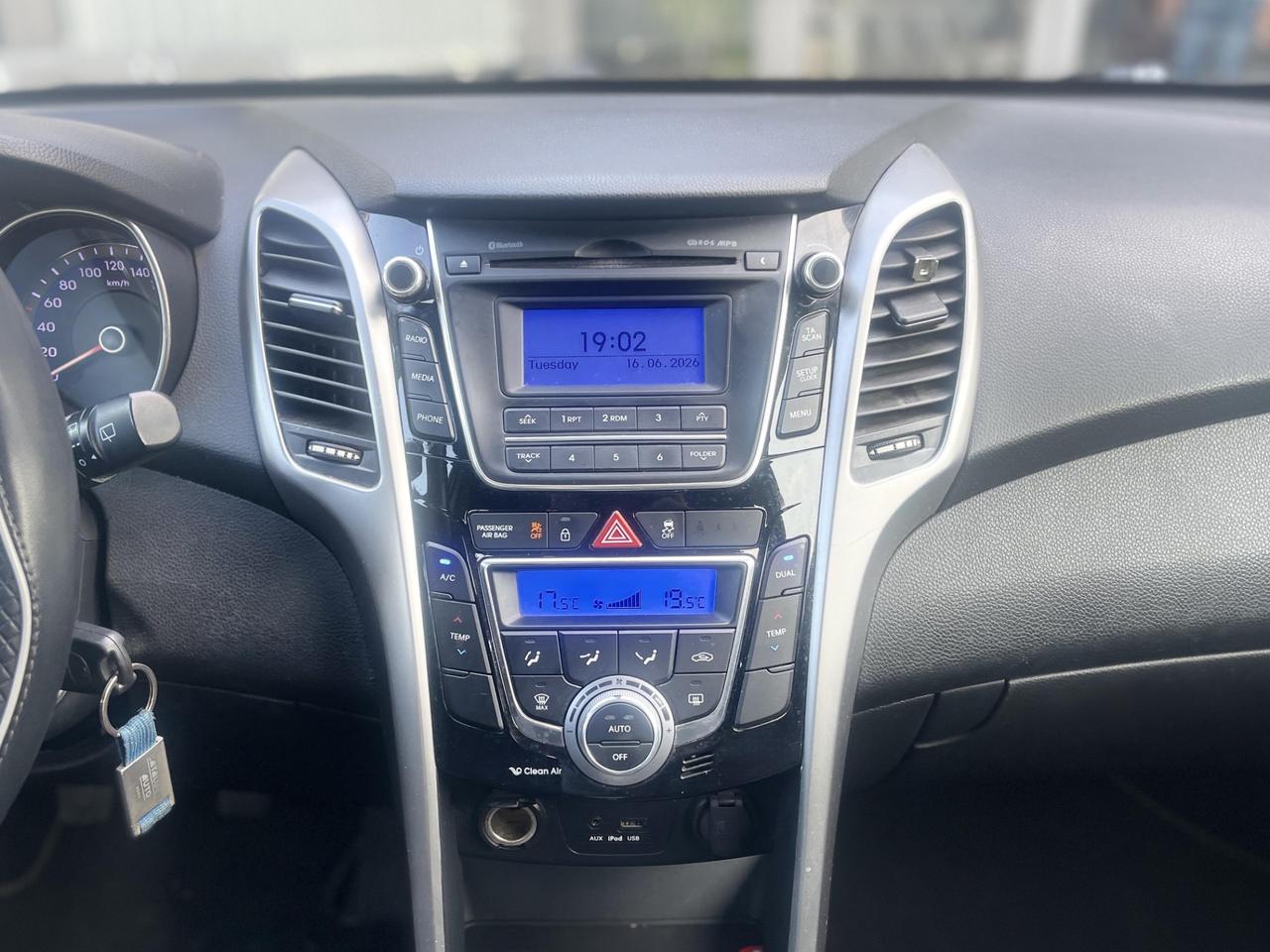 Hyundai i30 1.6 Diesel 110CV E5 Neo - 2012