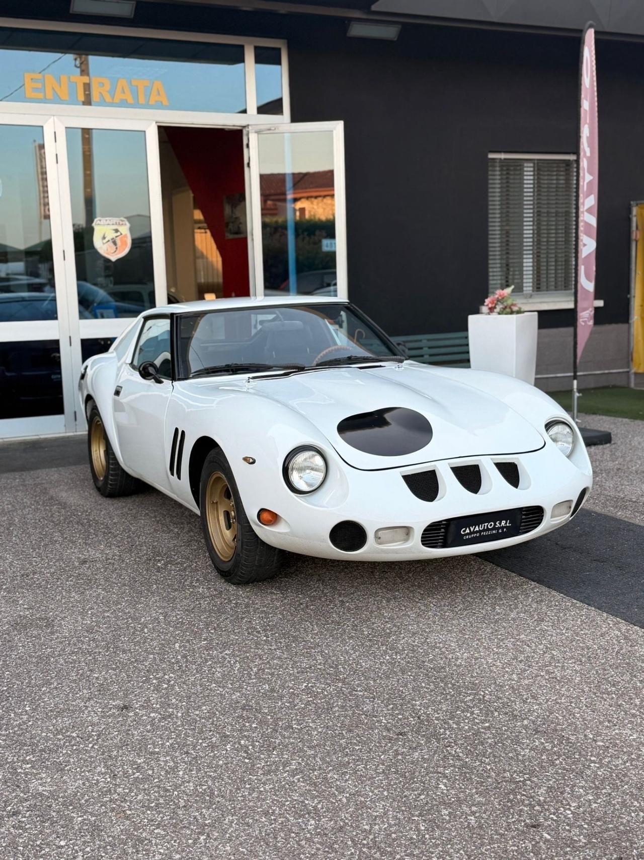 Nissan 280 ZX particolare restauro GTO 250