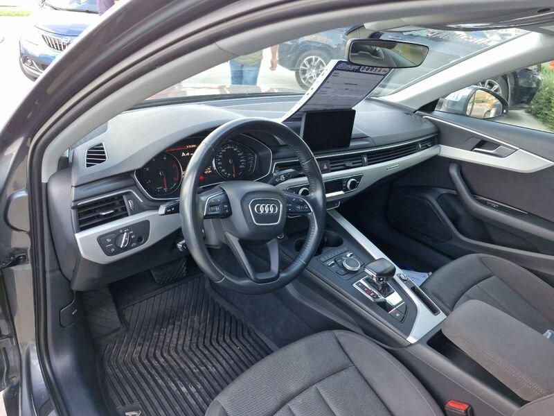 Audi A4 V 2016 Berlina 40 2.0 tdi Business quattro 190cv s-tronic my16