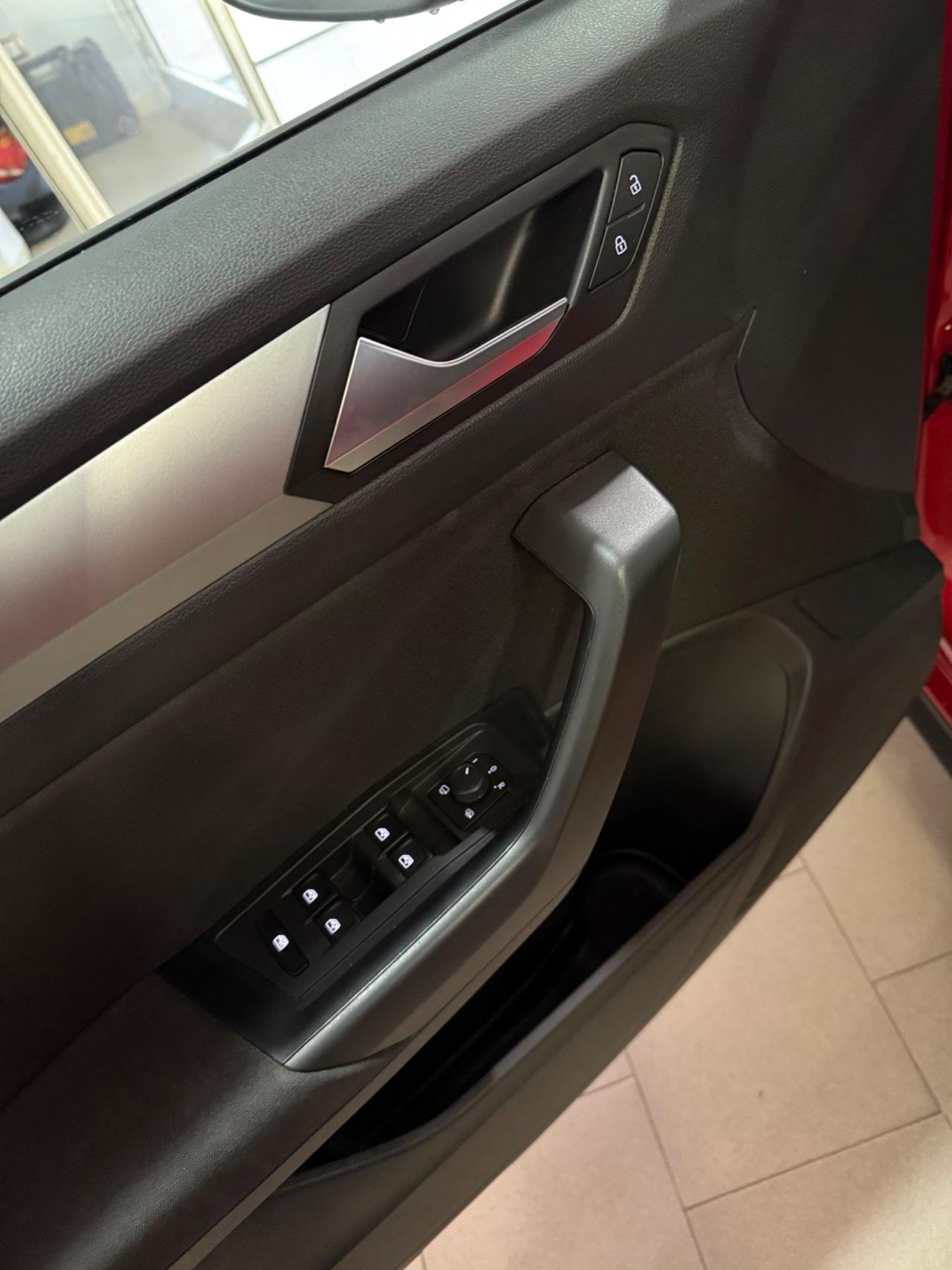 Volkswagen T-Roc 2.0 TDI SCR R-Line