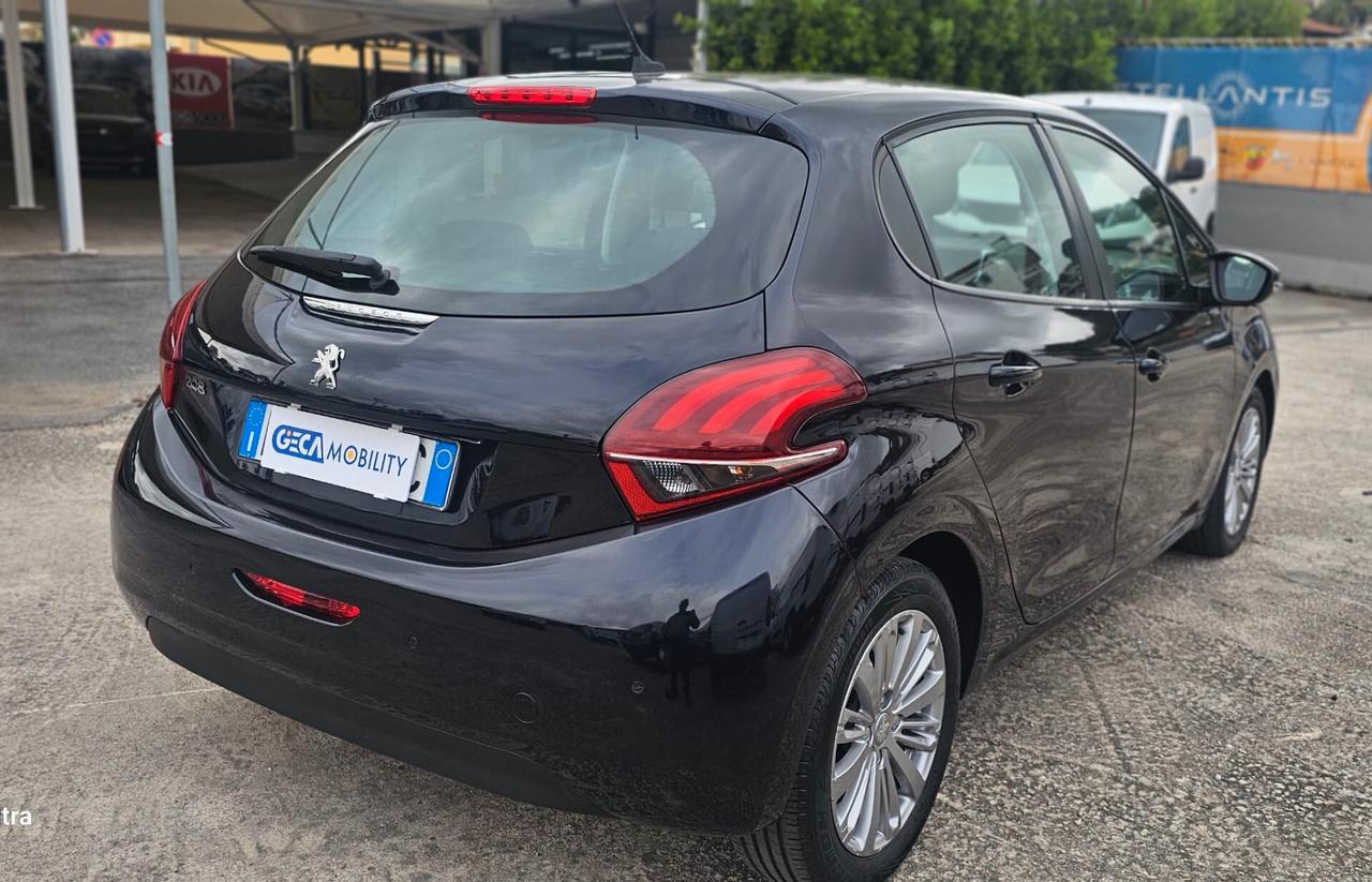 Peugeot 208 BlueHDi 75 5 porte autocarro n1