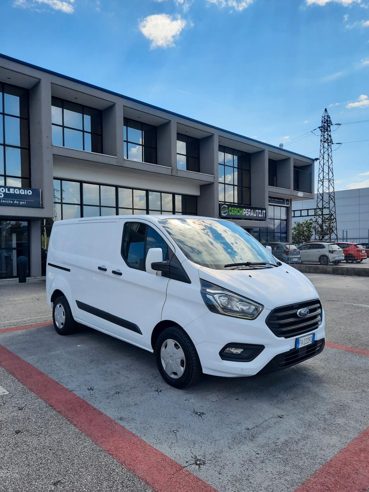 Ford Transit Custom 340 2.0 TDCi G.TRAINO PR.IVATO