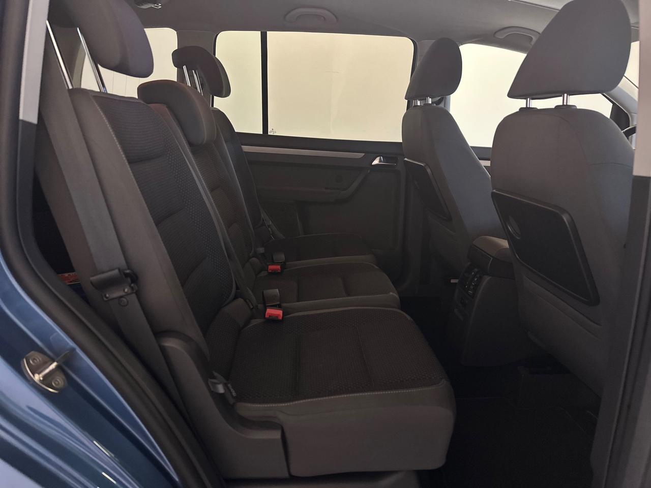Volkswagen Touran Business 1.6 TDI DSG Comfortline