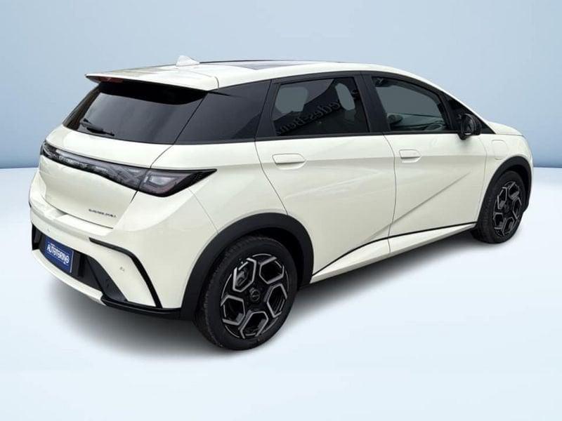 BYD DOLPHIN Design