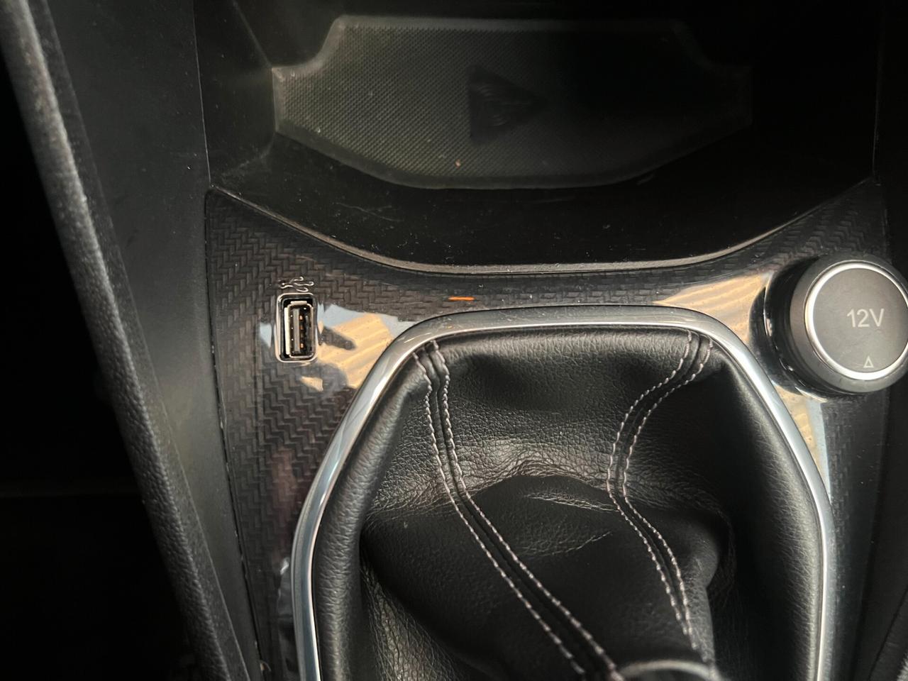 Ford Fiesta 1.5 TDCi 120 CV 3 porte ST-Line OK NEOPATENTATI