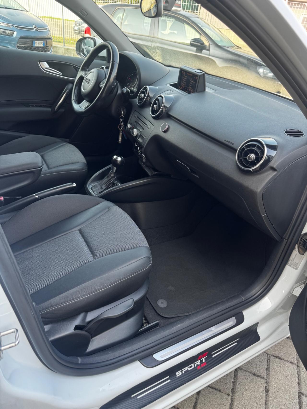 Audi A1 1.6 TDI S tronic Admired
